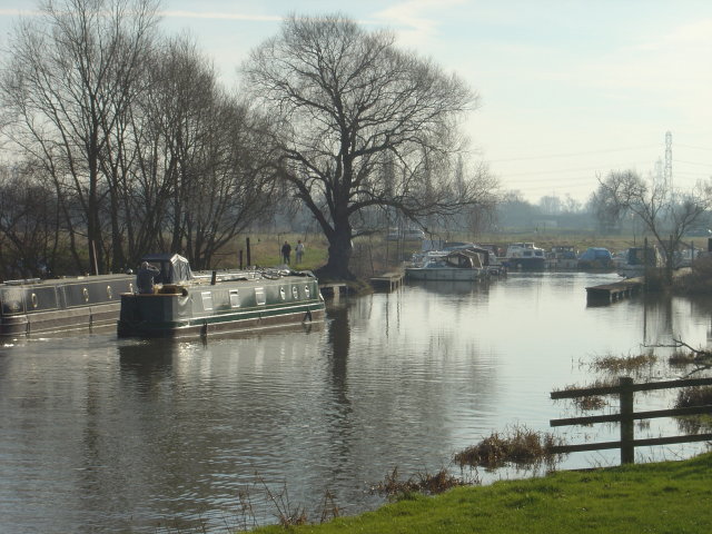 File:Moorings on the Soar - geograph.org.uk - 687401.jpg