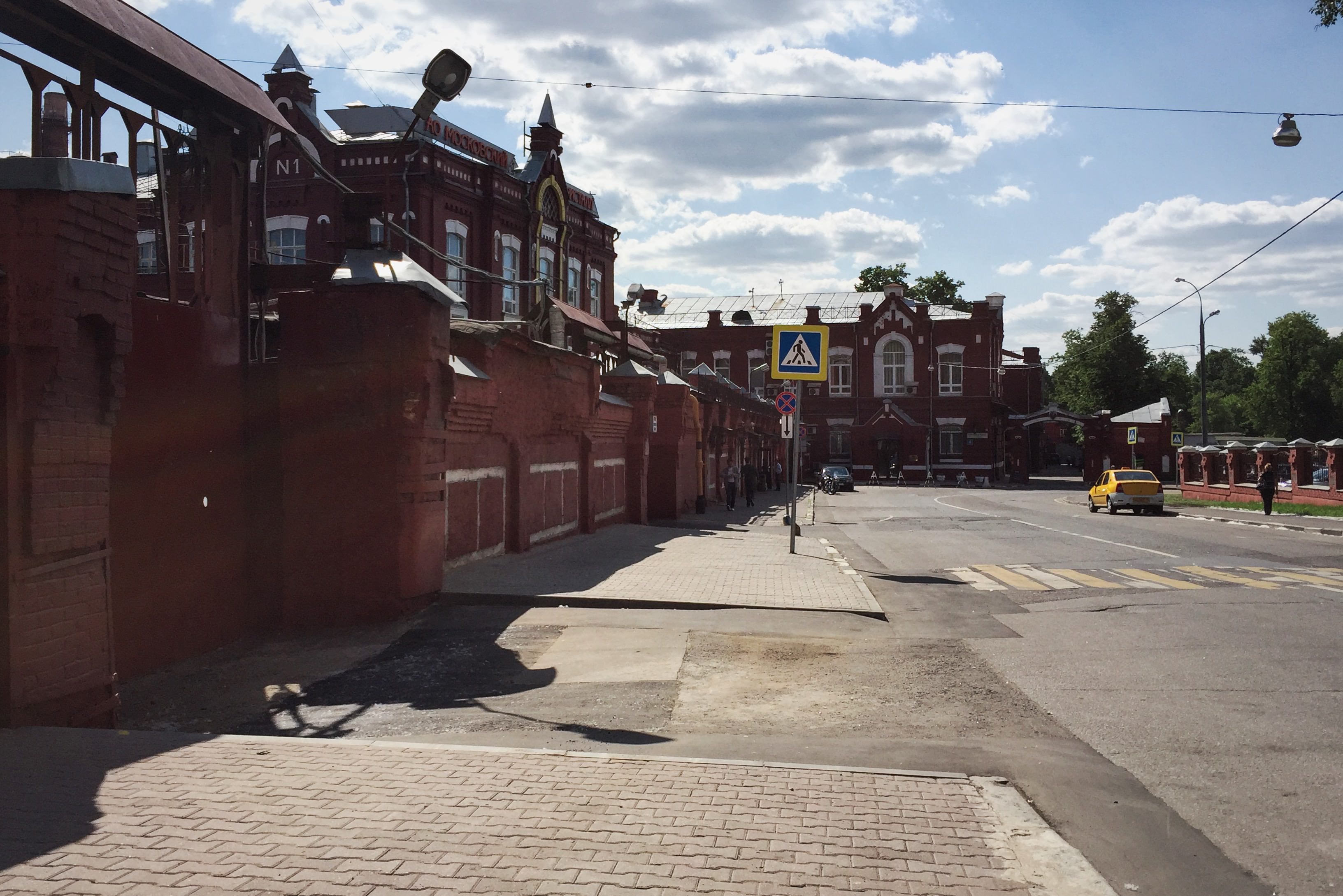 Улица самокатная москва. Улица Самокатная д 8. Campus Самокатная улица. Самокатная снега. Москва ул. Самокатная, 4с46.