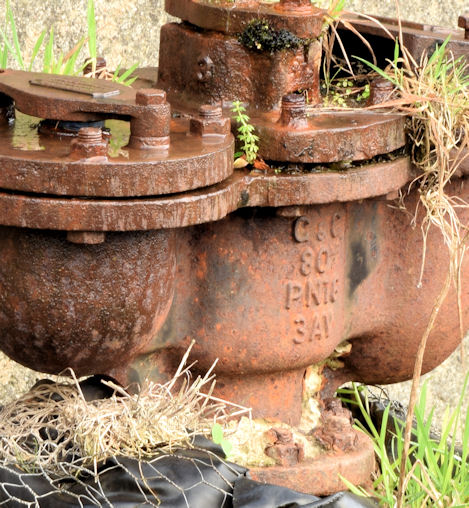 File:Old water main, Comber (January 2015) - geograph.org.uk - 4299290.jpg