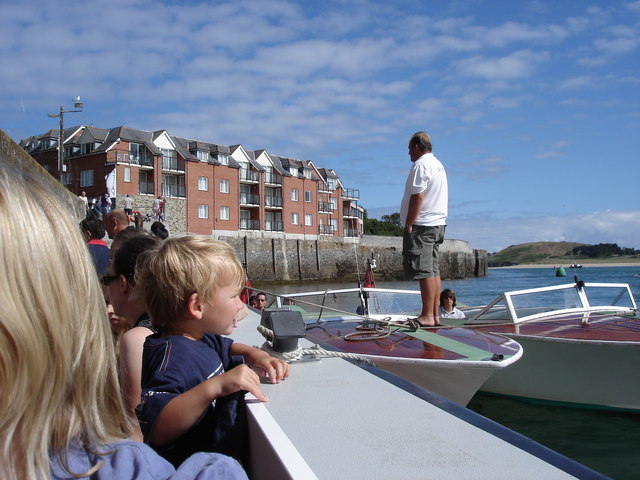 File:Padstow - on board the ferry to Rock - geograph.org.uk - 1172770.jpg