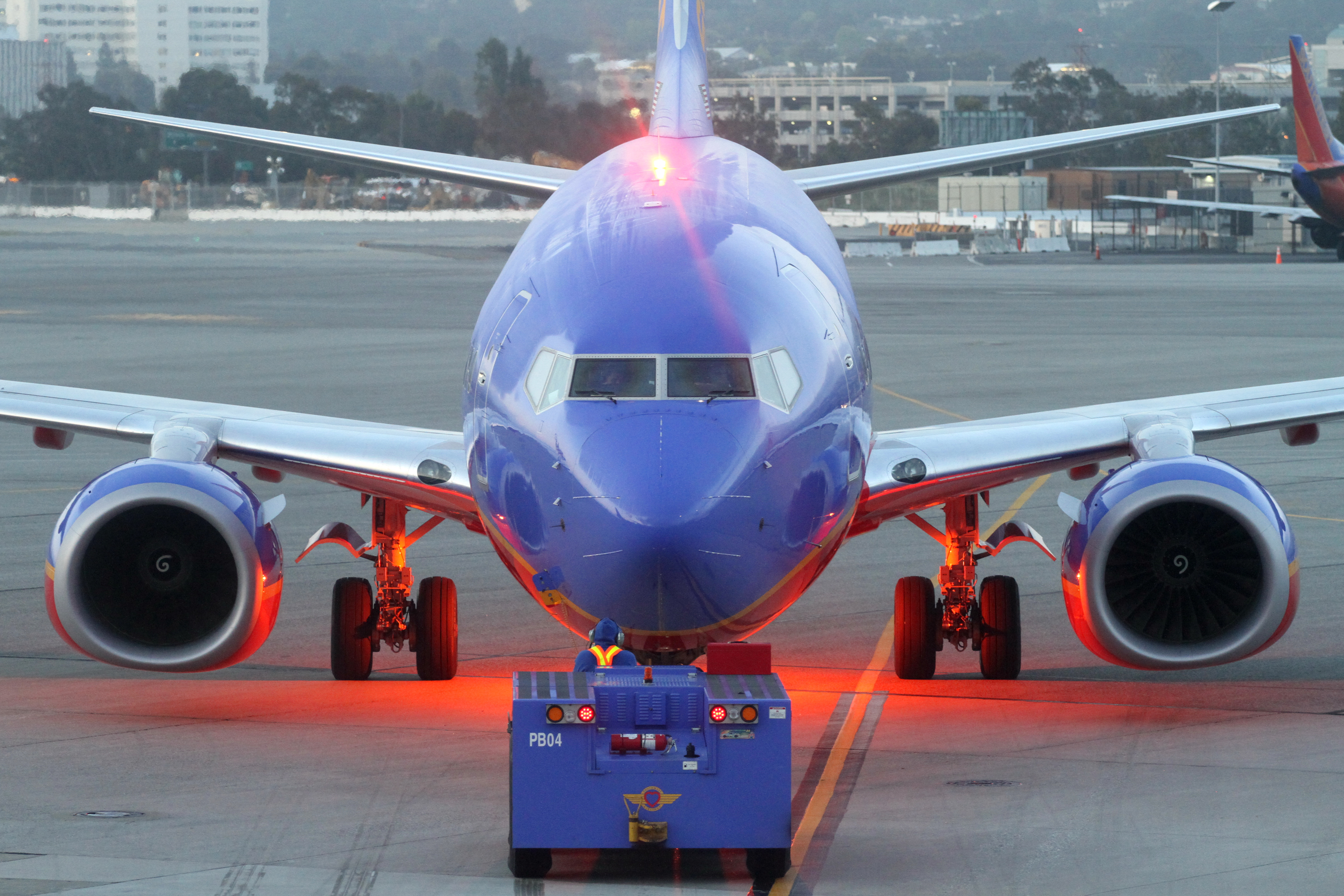 File:Southwest B737-700(N935WN) (4608278382).jpg - Wikimedia Commons