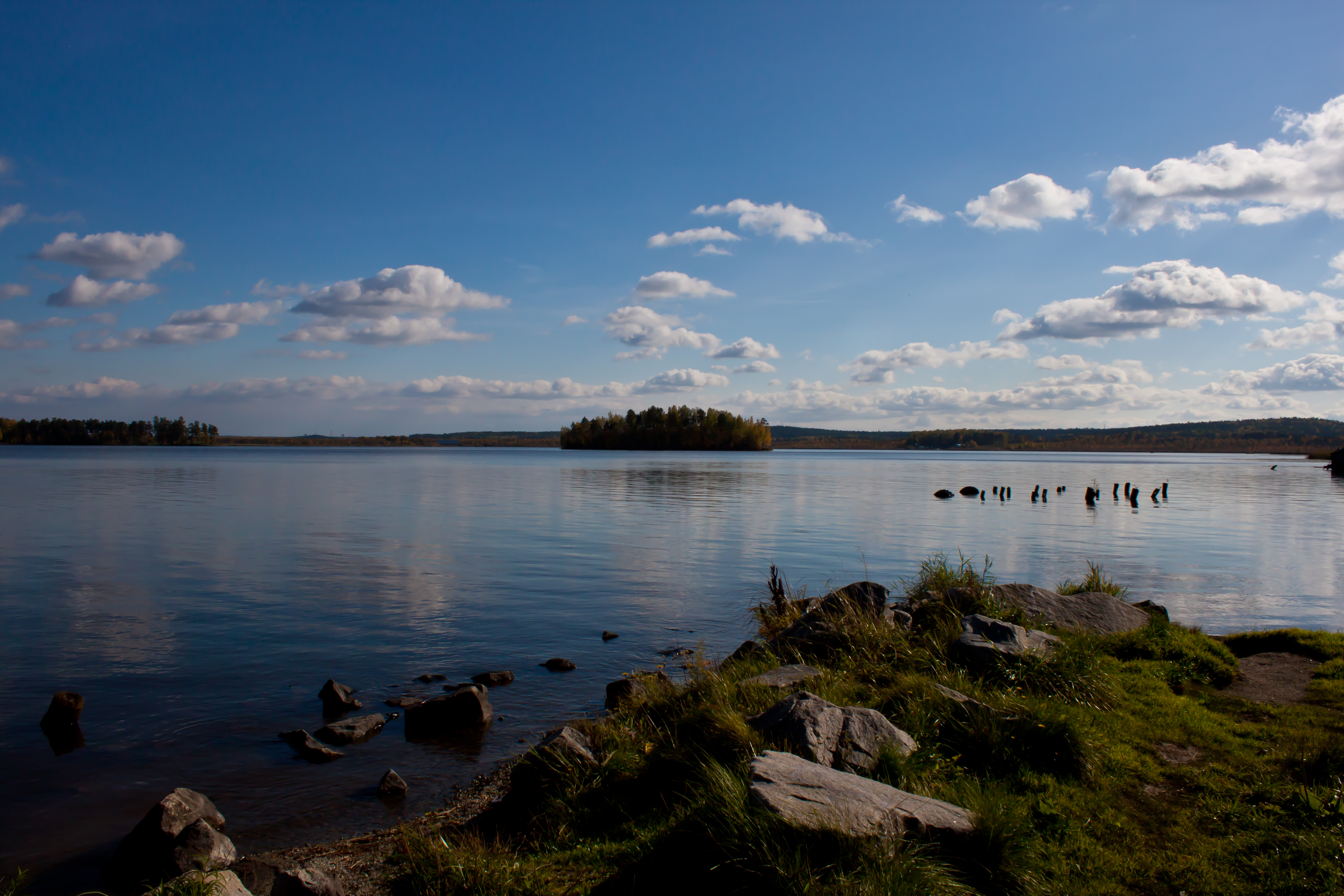 Среднеуральск озеро