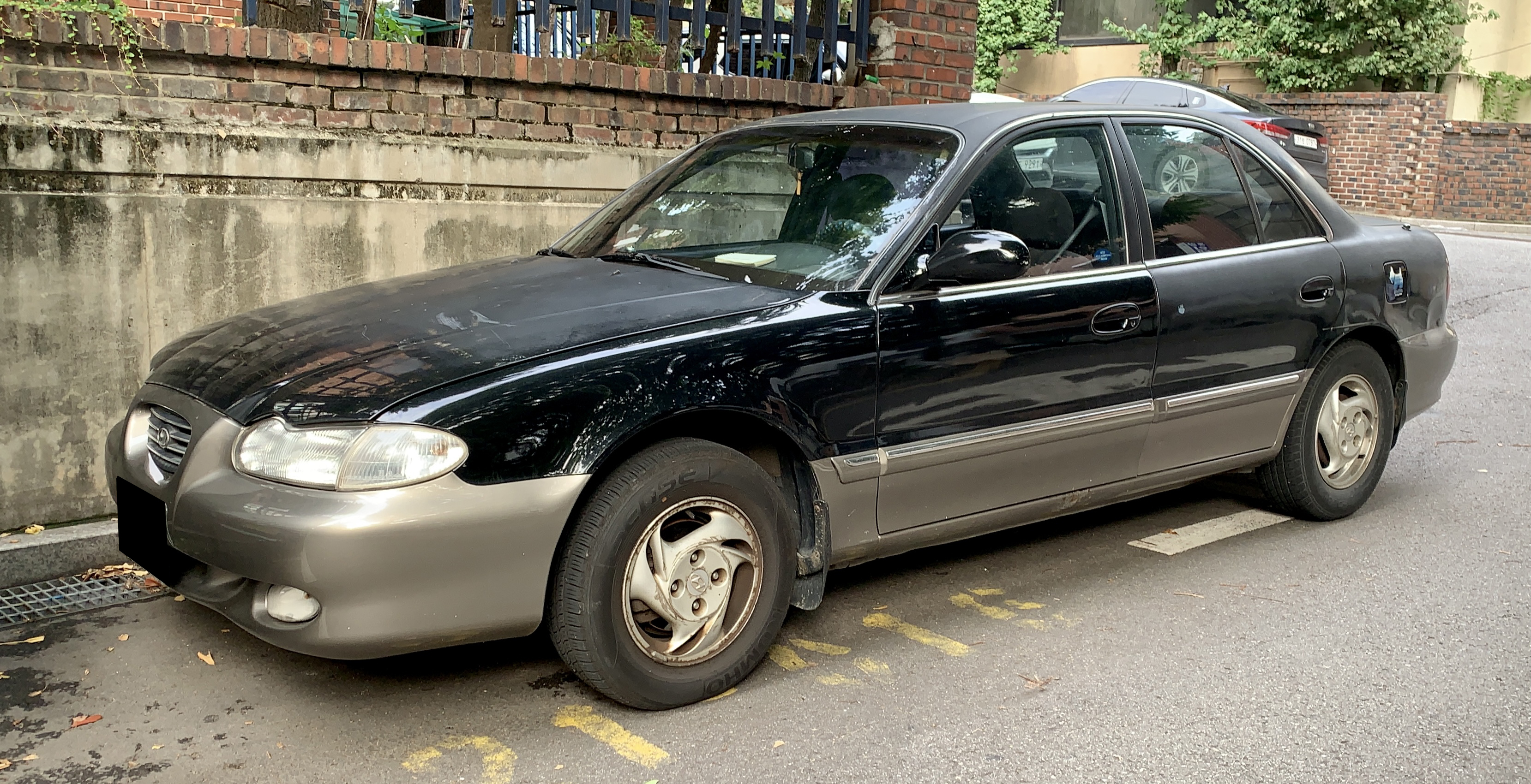 Hyundai sonata y3