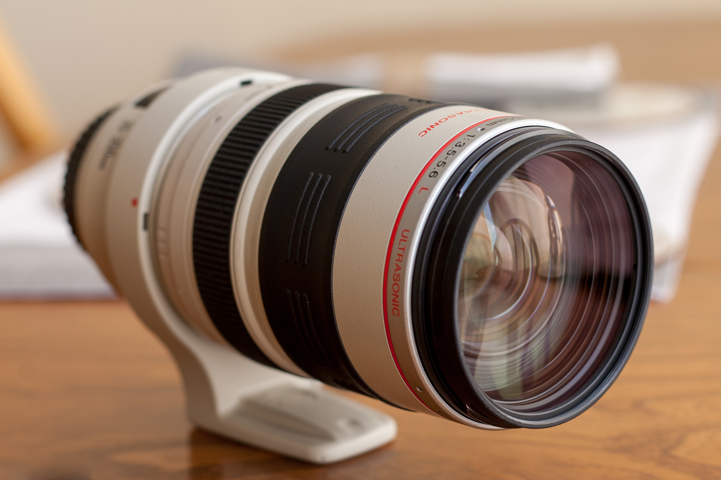Canon EF 35–350mm lens - Wikipedia