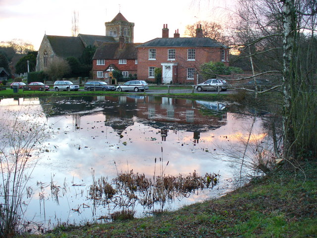 File:Chiddingfold Pond and Church - geograph.org.uk - 291836.jpg