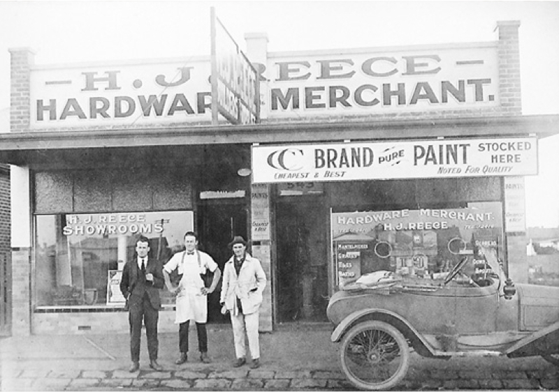 File:First Reece store in Caufield.jpg