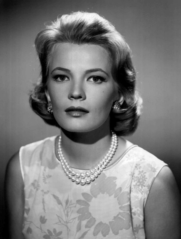 905 Actress Gena Rowlands Stock Photos, High-Res Pictures, and