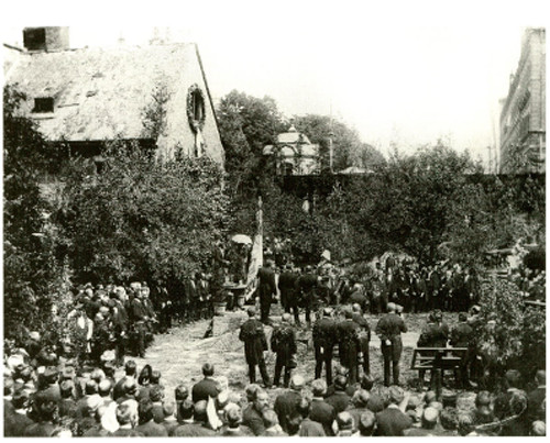 File:Grundsteinlegung Münchner Künstlerhaus.jpg