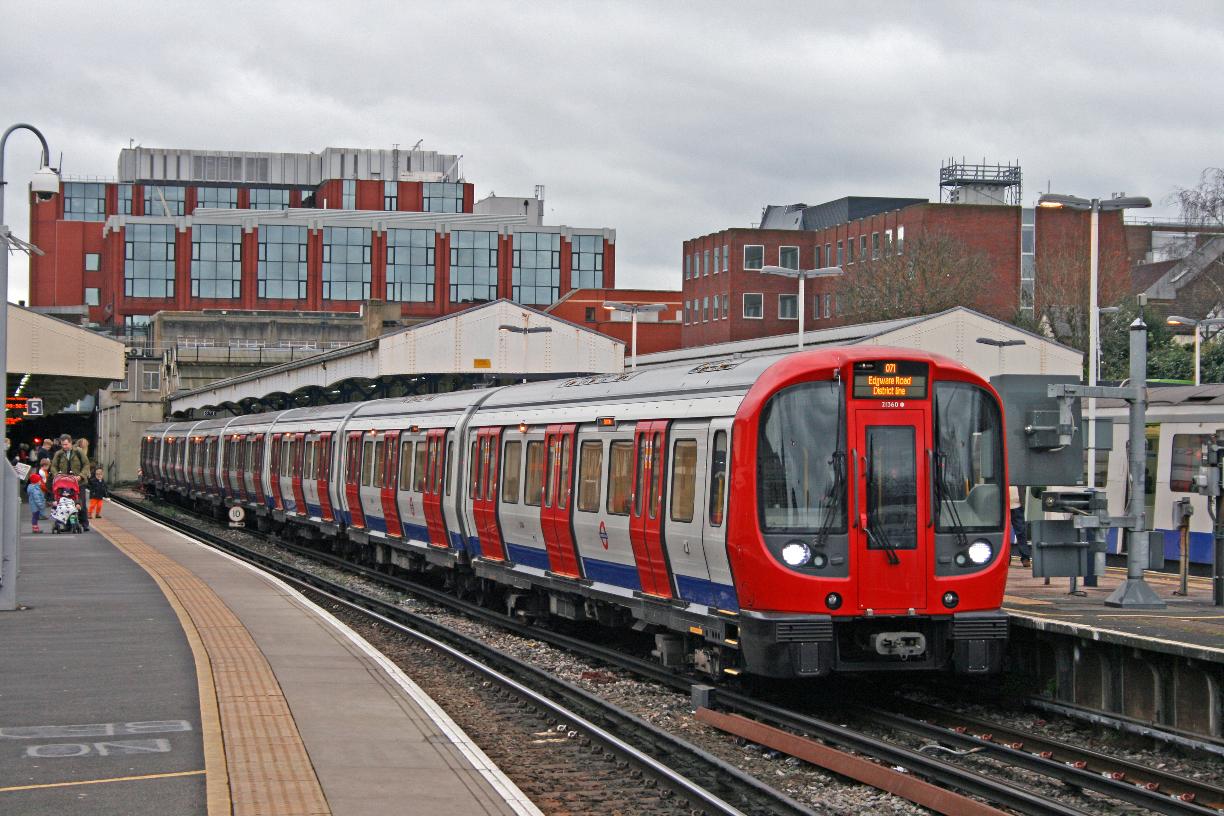 District Line London Underground District Line - Wikipedia