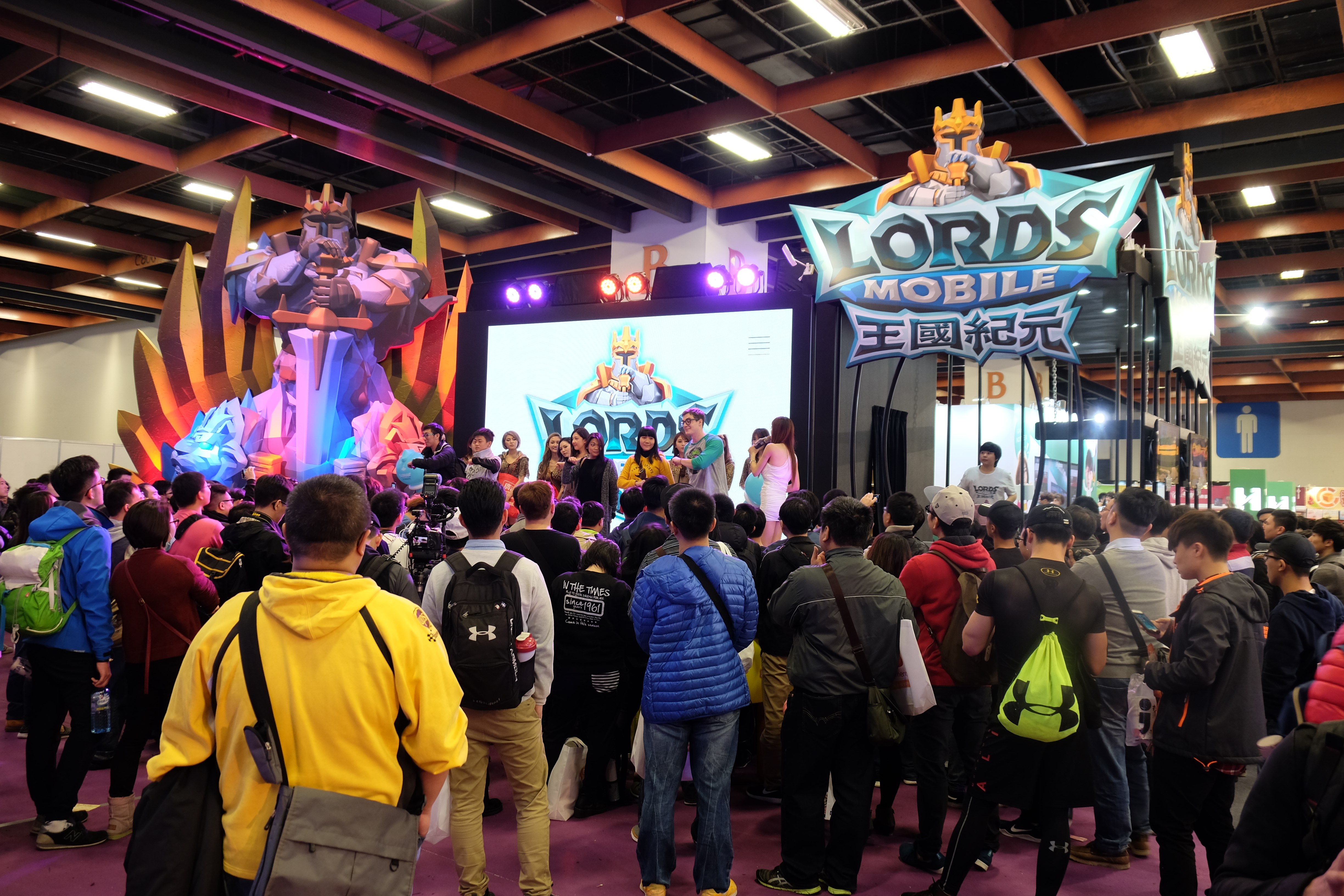 Lords Mobile Review: Won the Battle, Not the War – Gamezebo