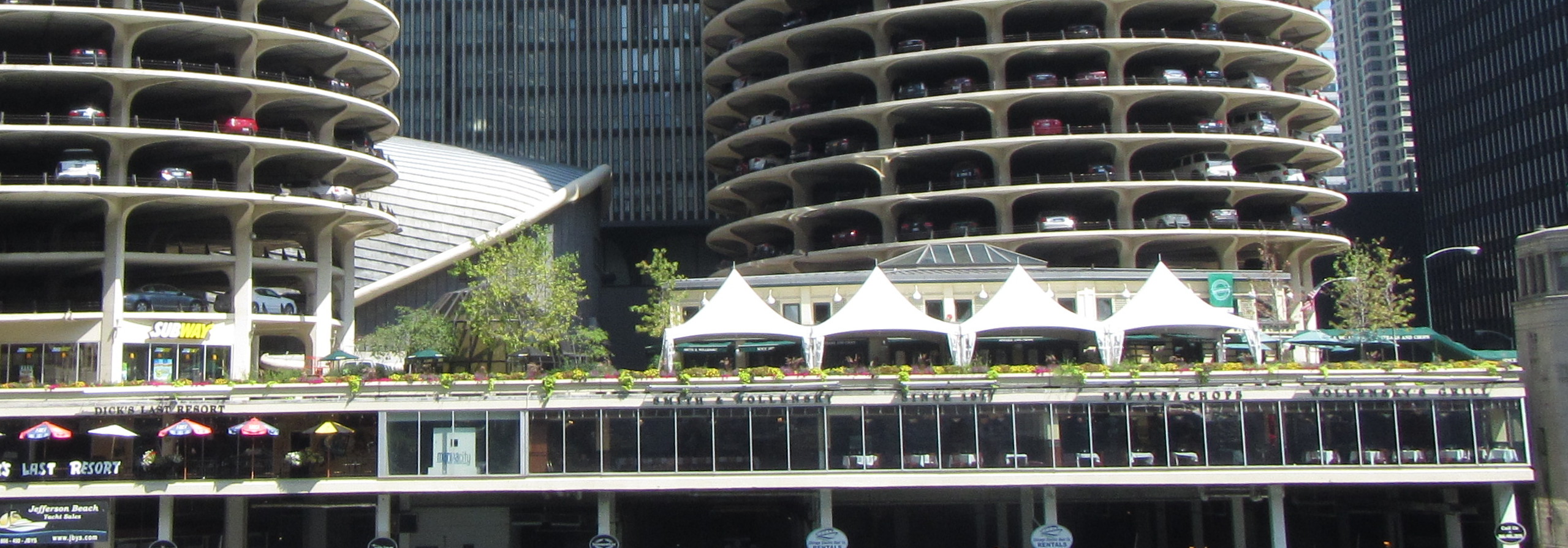 Marina City - Wikipedia