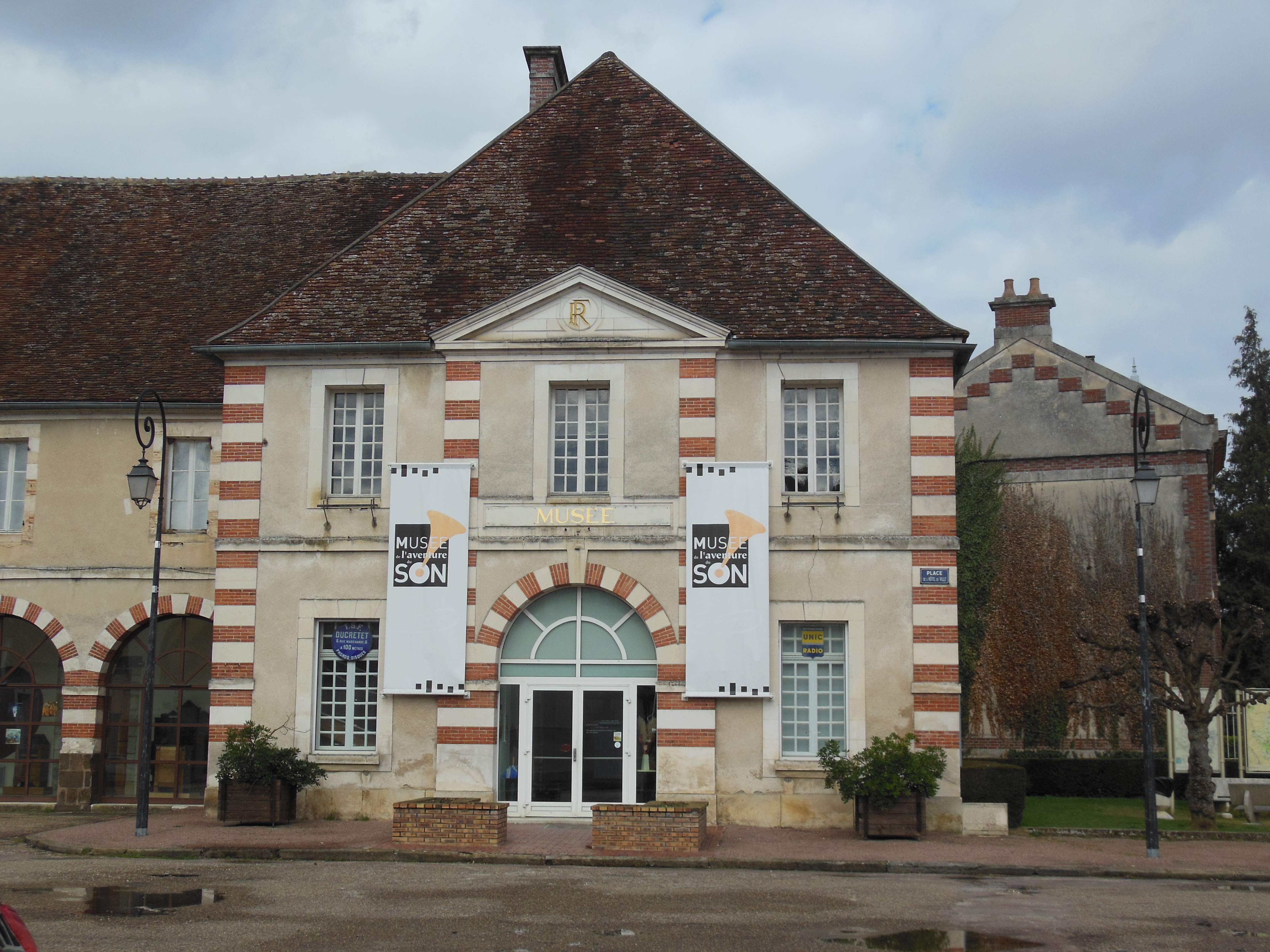 Musée de l'Aventure du Son  France Bourgogne-Franche-Comté Yonne Saint-Fargeau 89170