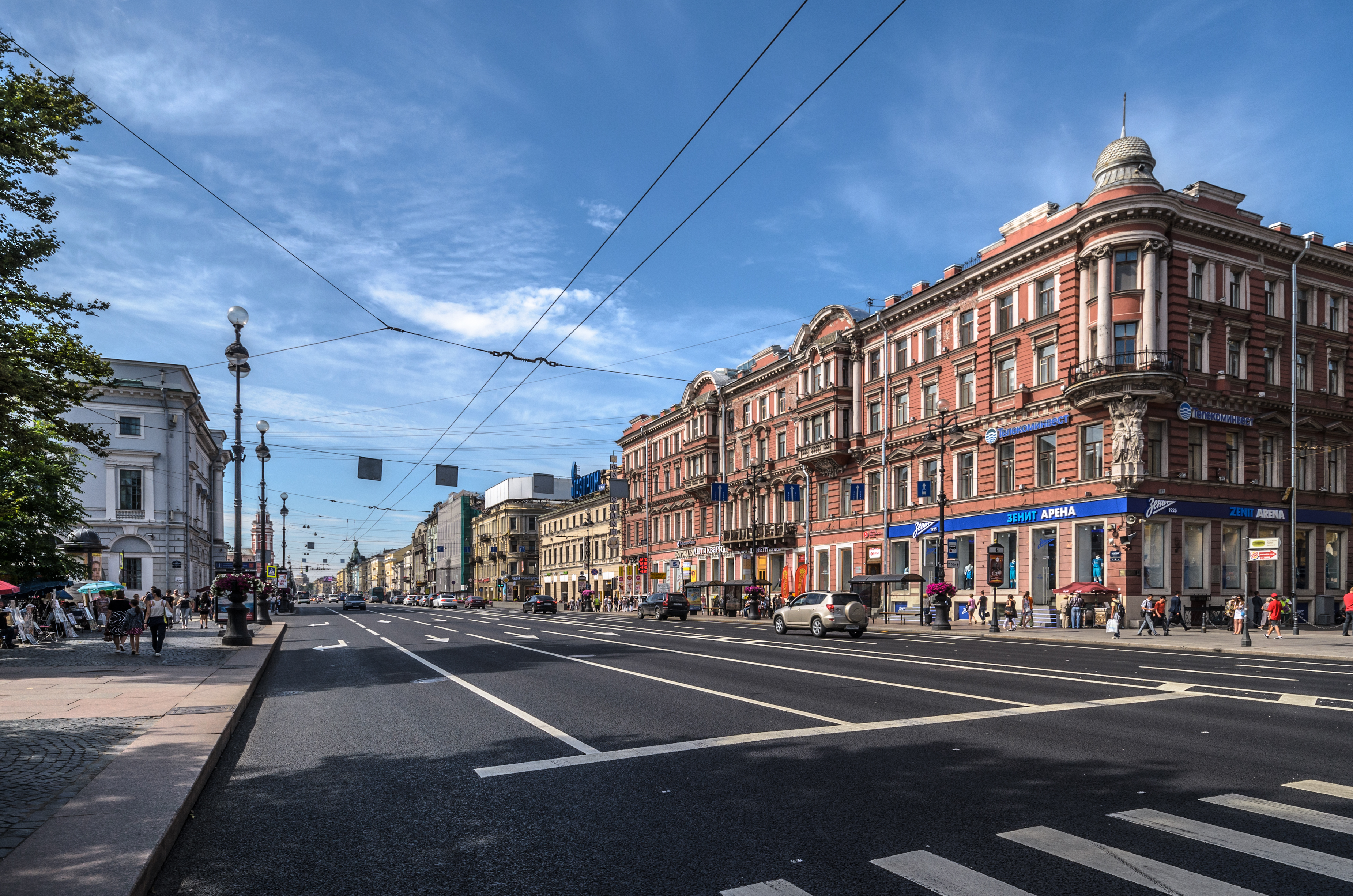 Санкт петербург пр. Невский проспект Санкт-Петербург. Невский проспект 2000 год. Невский проспект Санкт-Петербург достопримечательности. Садовая улица 51 Санкт-Петербург.