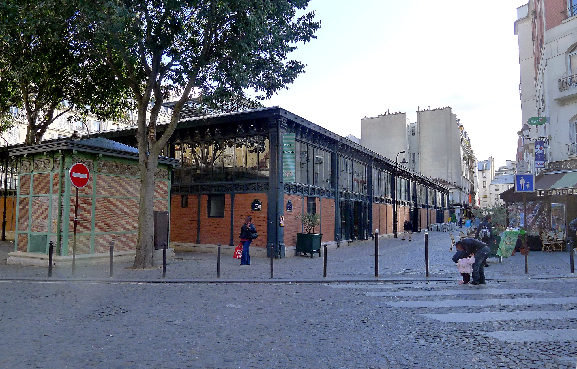 Marché couvert La Chapelle  France Île-de-France Paris Paris 75007