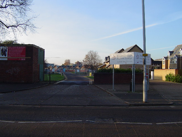 File:Peterborough Regional College - geograph.org.uk - 82184.jpg