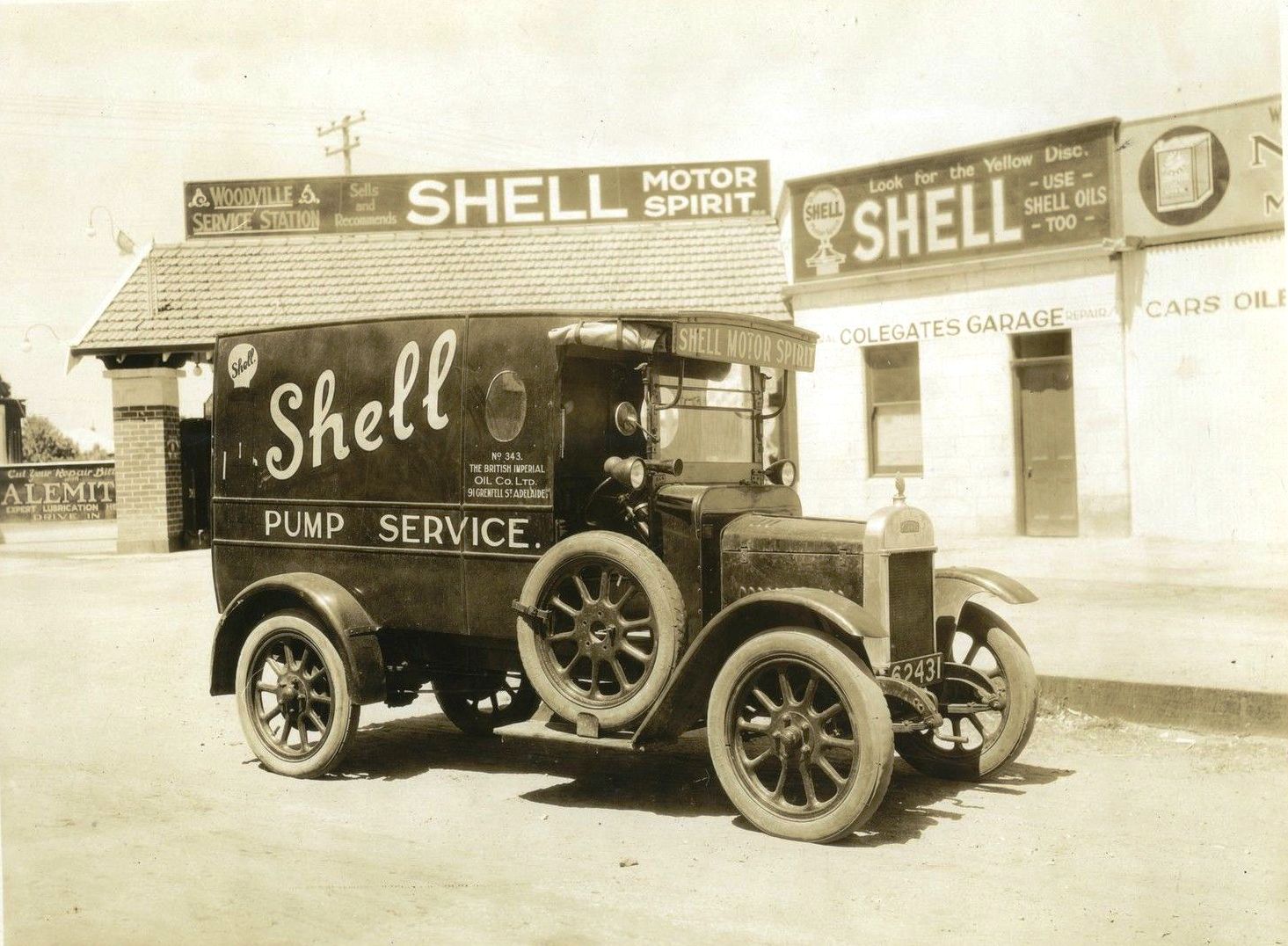 Старая фирма. Royal Dutch Shell 1897 года. Shell история. Шелл история компании. Royal Dutch Shell Group в 1907 год.