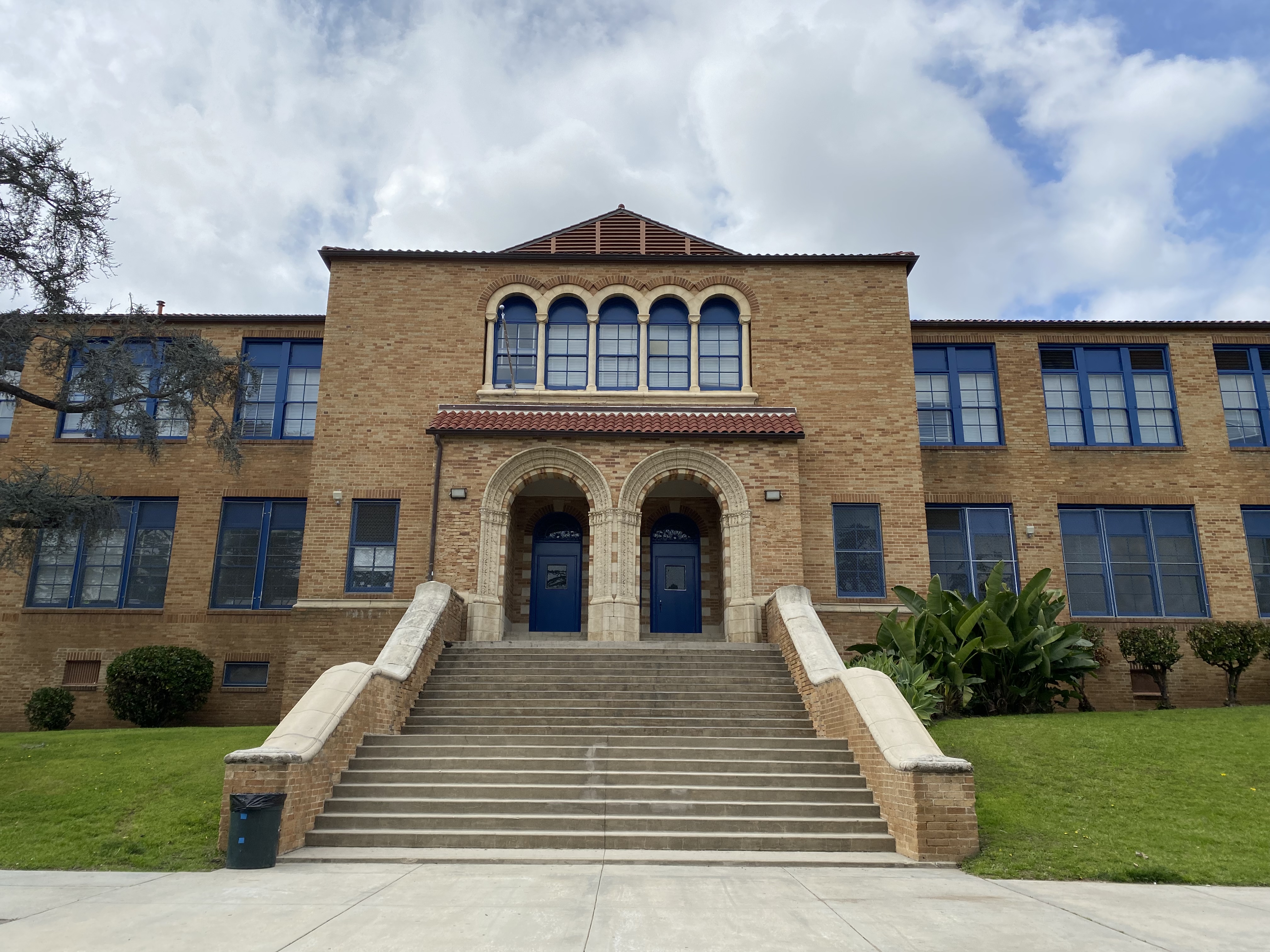 University High School (Los Angeles) - Wikipedia