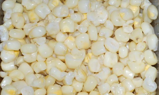 File:Sweet White Corn.jpg