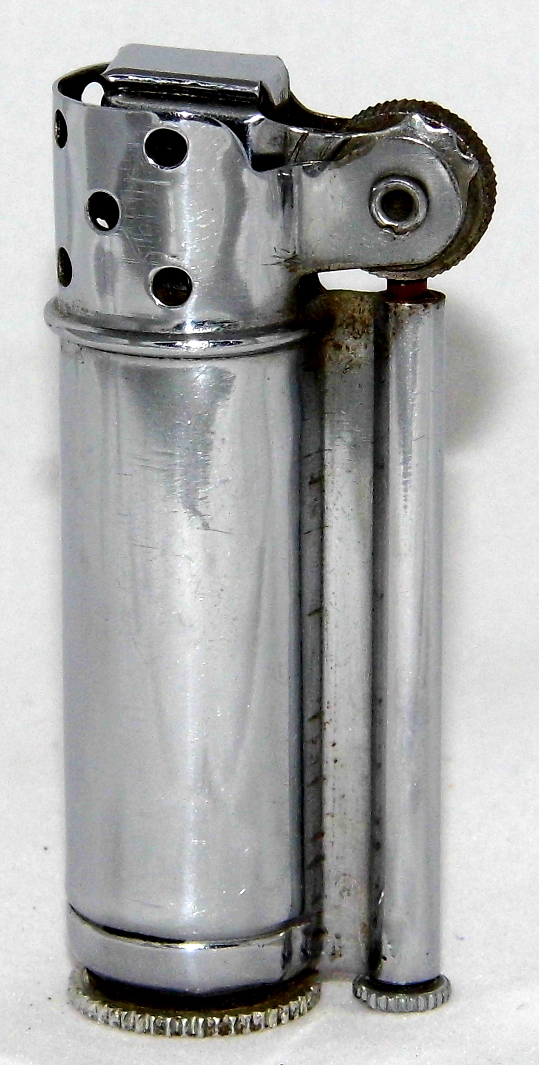 File:Vintage Dunhill Service Lighter, World War II Vintage, Made