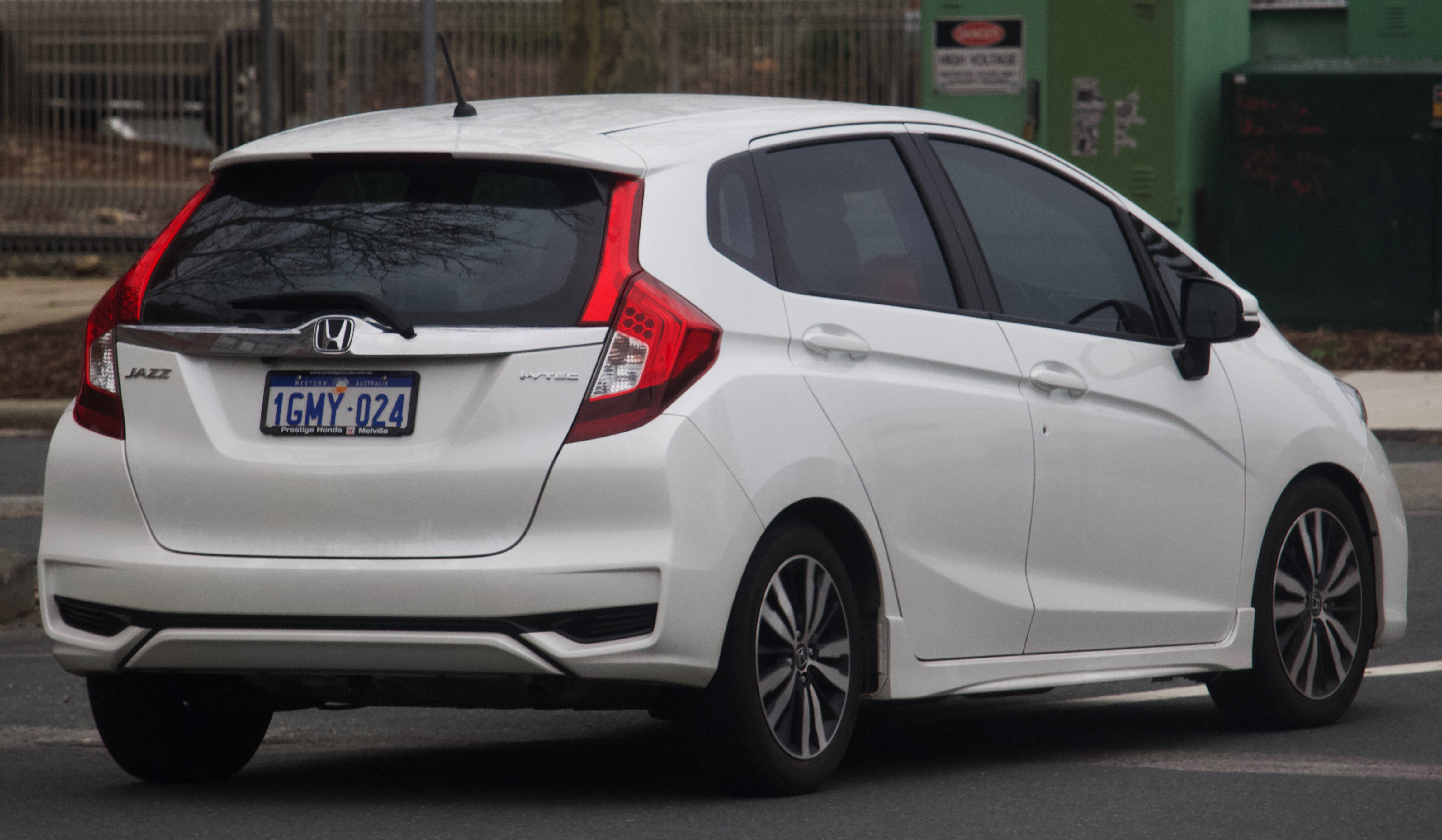 File 18 Honda Jazz Gk5 My18 Vti S Hatchback 18 08 06 02 Jpg Wikimedia Commons