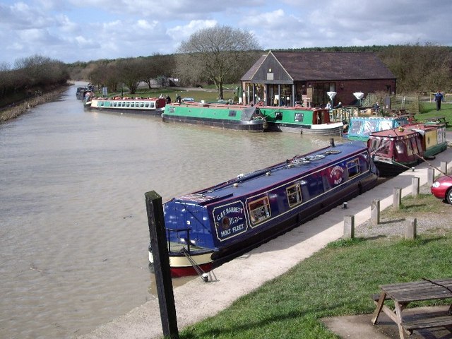 File:Boat trips at Sutton Wharf - geograph.org.uk - 361317.jpg