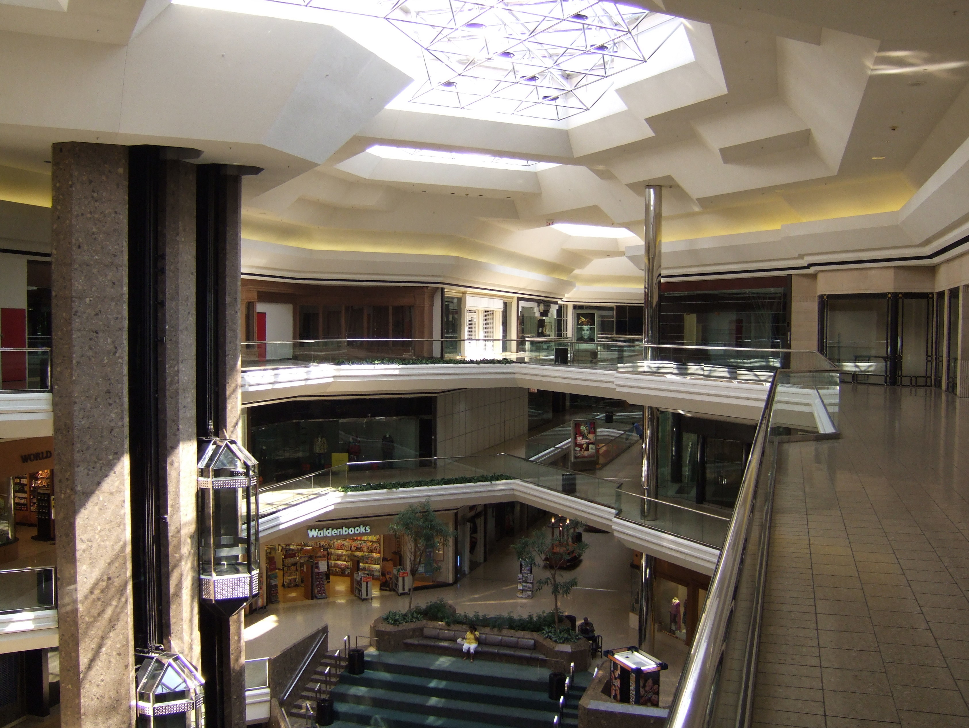 Shopping center - Wikipedia