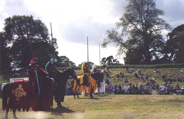 File:Country Fayre at Glamis Castle - geograph.org.uk - 353435.jpg