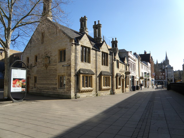 File:Cumbergate Almshouse - geograph.org.uk - 1194794.jpg