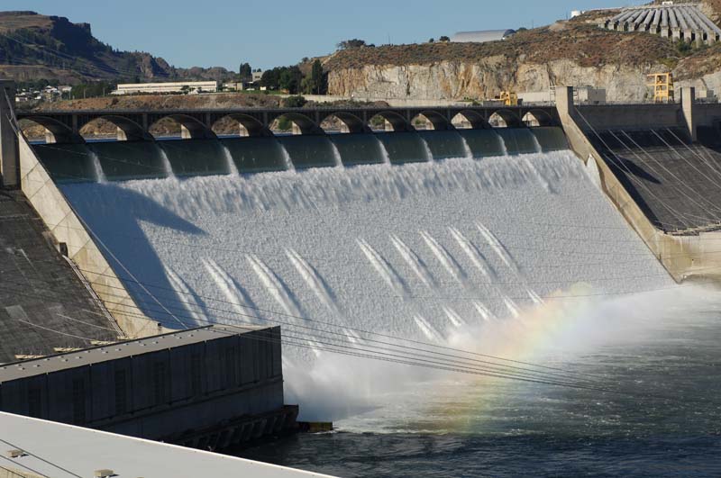 File:GrandCouleeDam6USBORJune2011.jpg