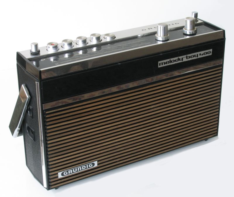 Die Grundig AG  Grundig_melody_boy_400