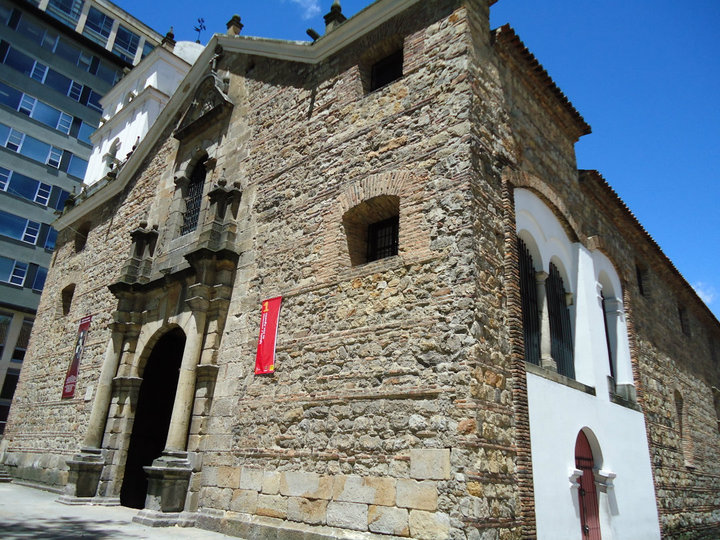 Iglesia de San Agustín Bogotá.jpg