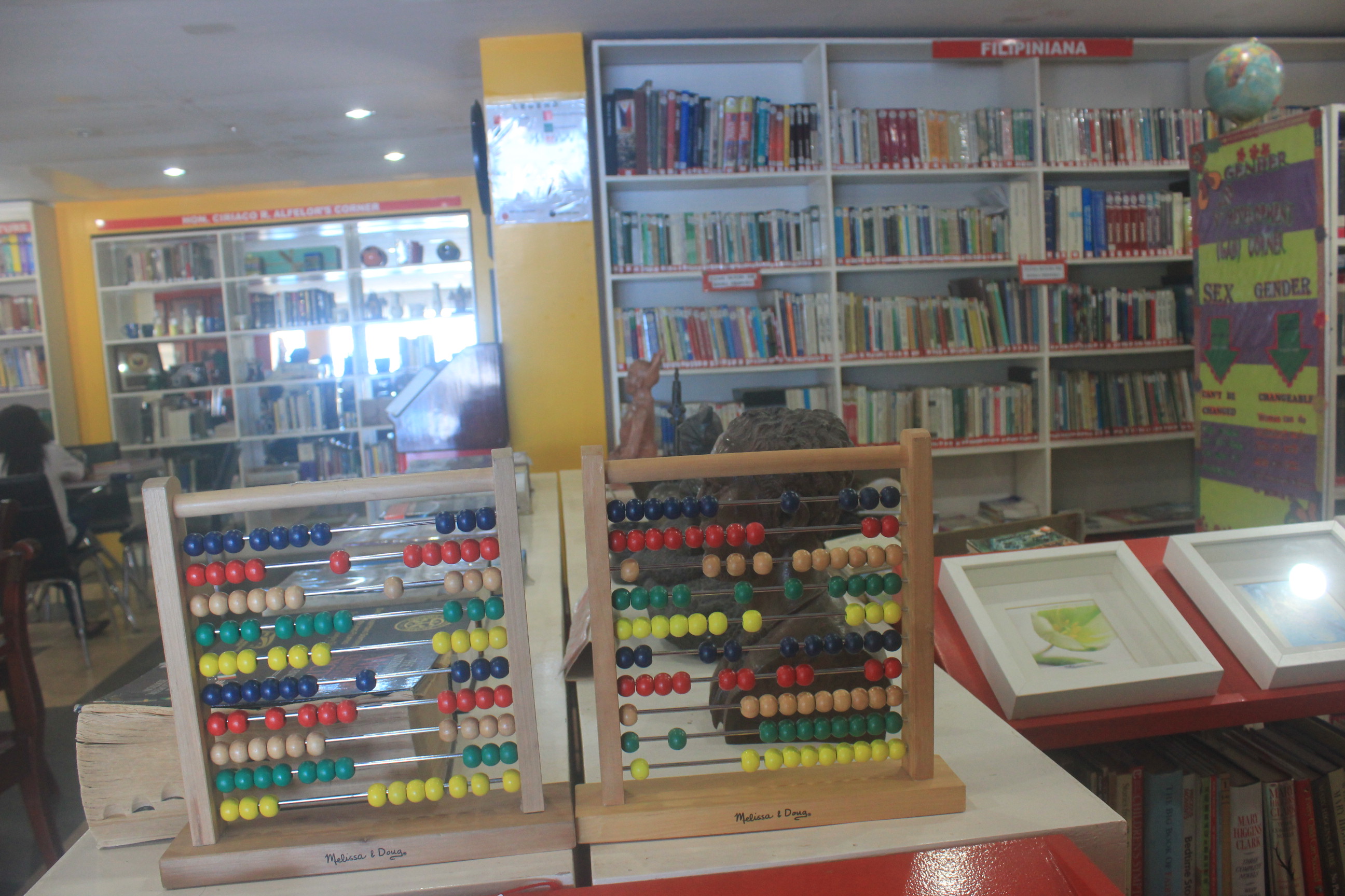 File:Iriga City Public Library 06.JPG - Wikimedia Commons