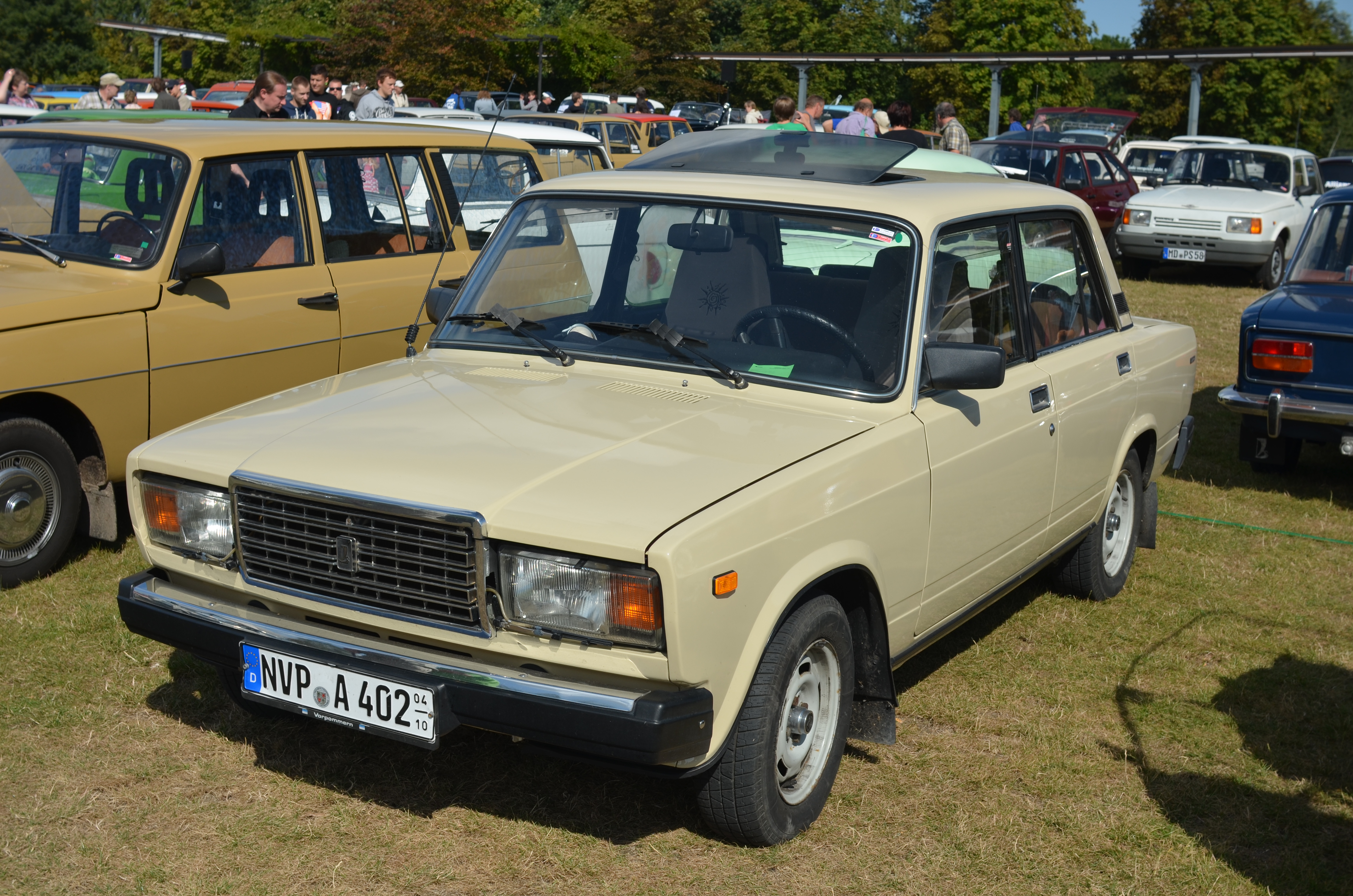 Семейство Niva Legend - Официальный сайт LADA