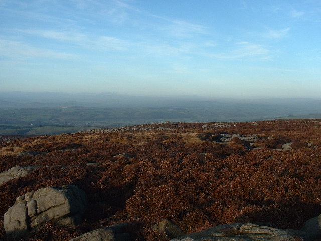 File:Looking North from Clougha Pike - geograph.org.uk - 91310.jpg