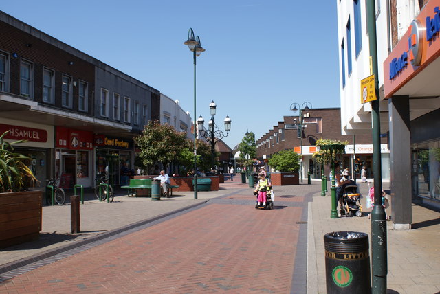 Looking into Crewe - geograph.org.uk - 1470232