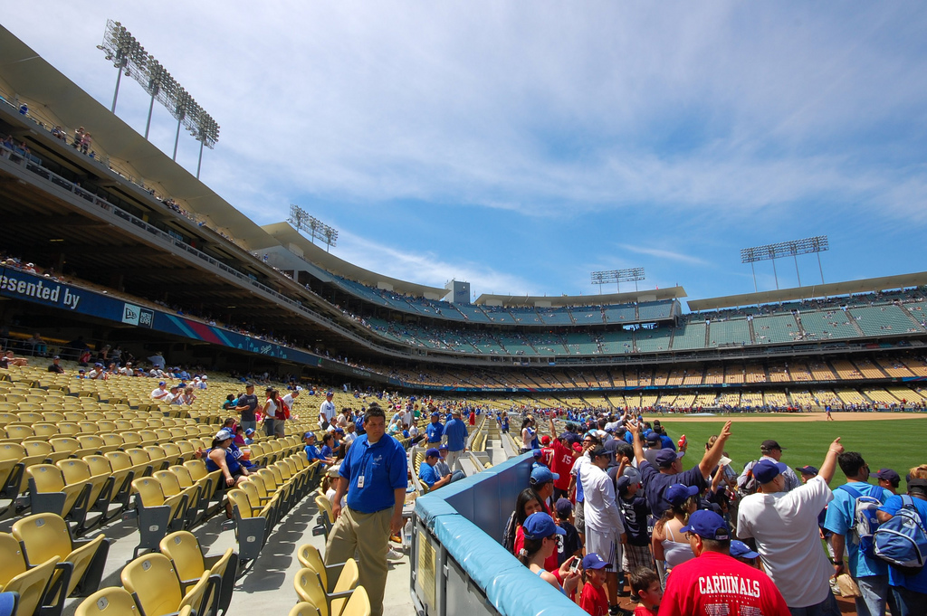 File:Los Angeles Dodgers vs St. Louis Cardinals StubHub seats.jpg -  Wikipedia