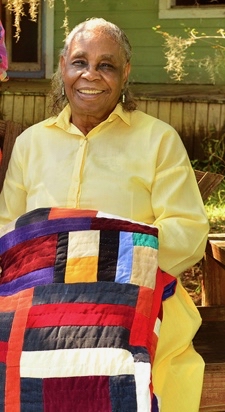 <span class="mw-page-title-main">Mary Lee Bendolph</span> American quilt maker