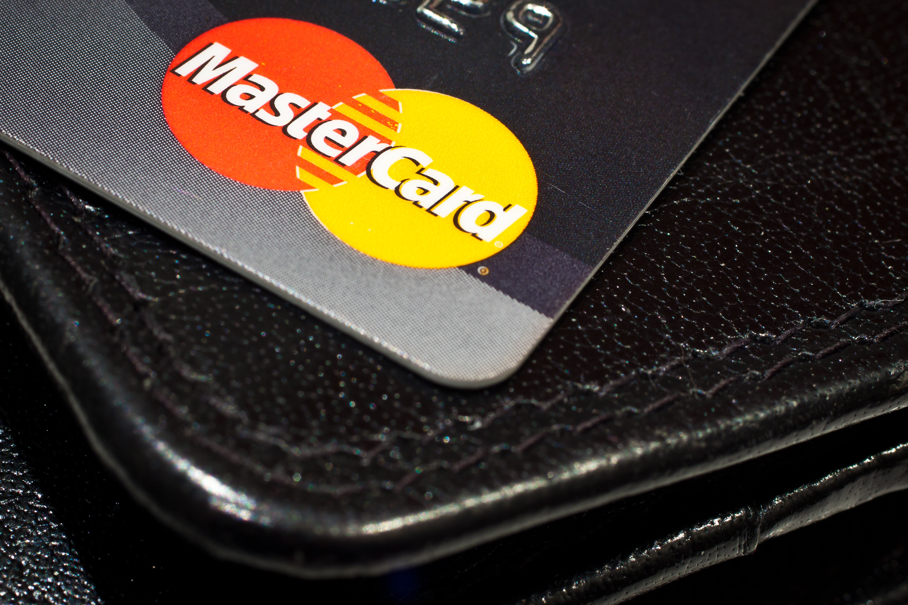 File:MasterCard credit card (5532390715).jpg - Wikimedia Commons