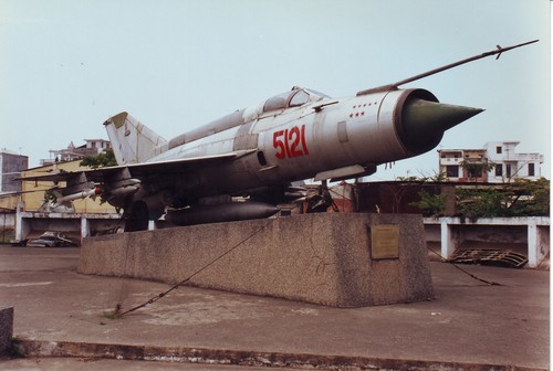 File:Mig 21MF.jpg