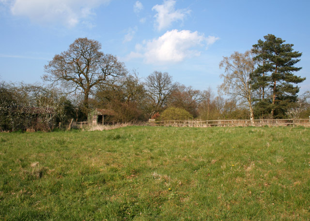 File:Pasture by Brassey's Contract Cottage - geograph.org.uk - 393678.jpg