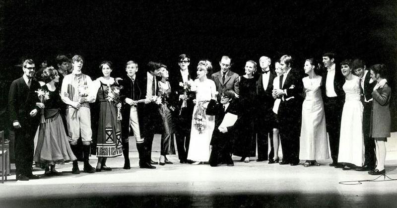 File:Peccoral Ensemble 1968.jpg