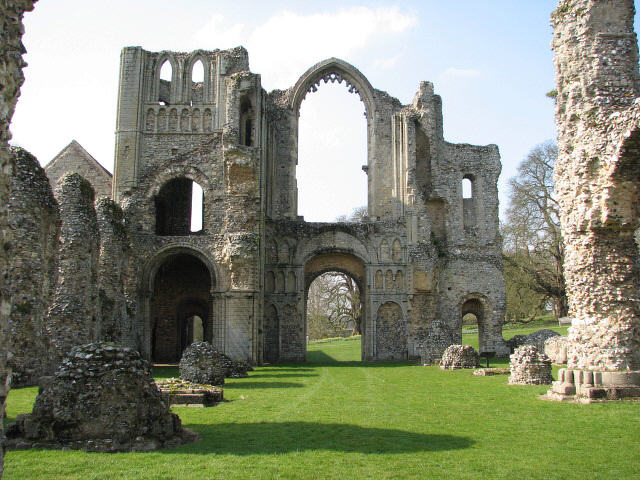 File:Priory ruins, Castle Acre - geograph.org.uk - 1557573.jpg