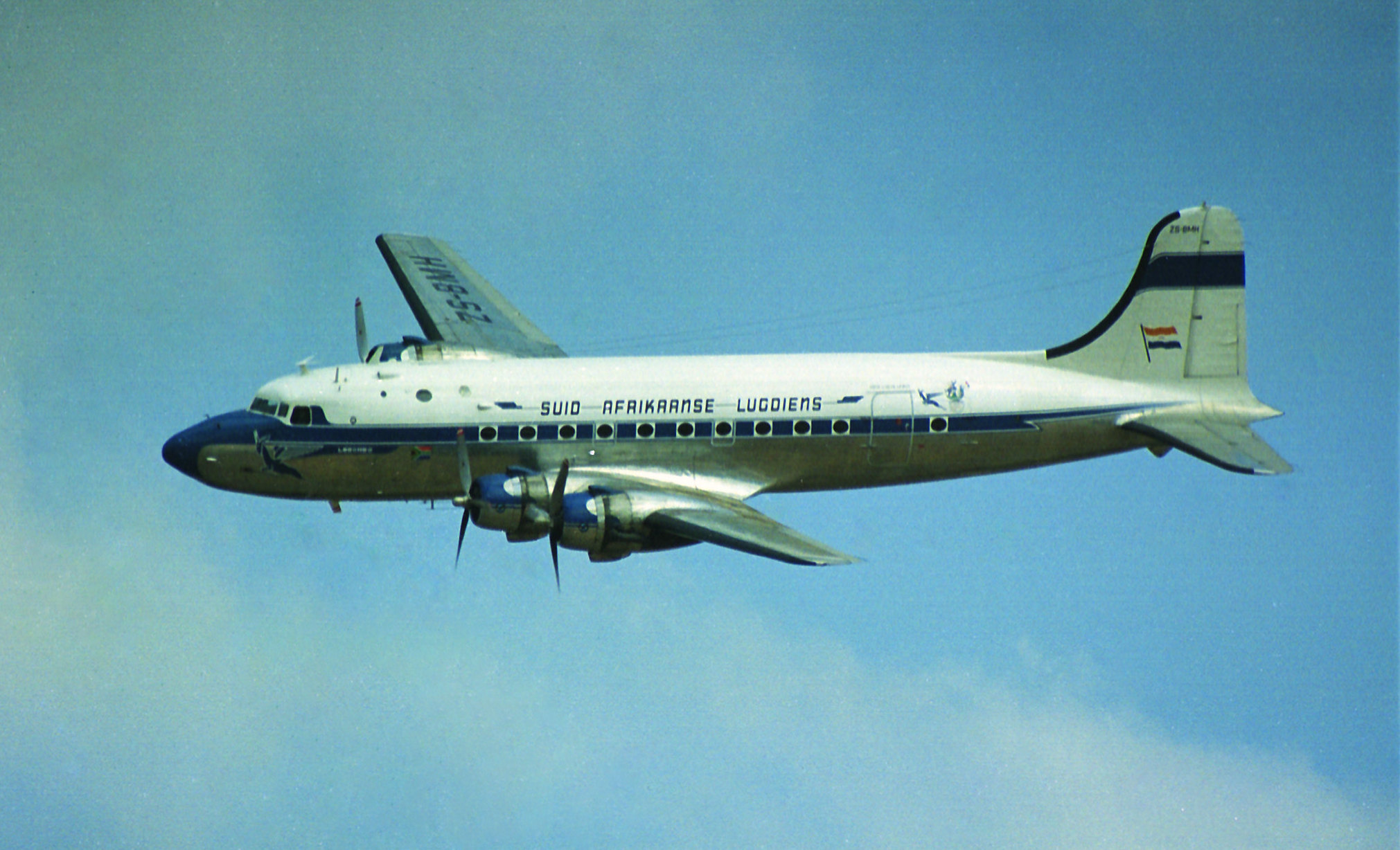 Dc 4 d. Самолет Douglas DC-4. DC-4-1009. DC-4. Ja6011 Douglas DC-4-1009.