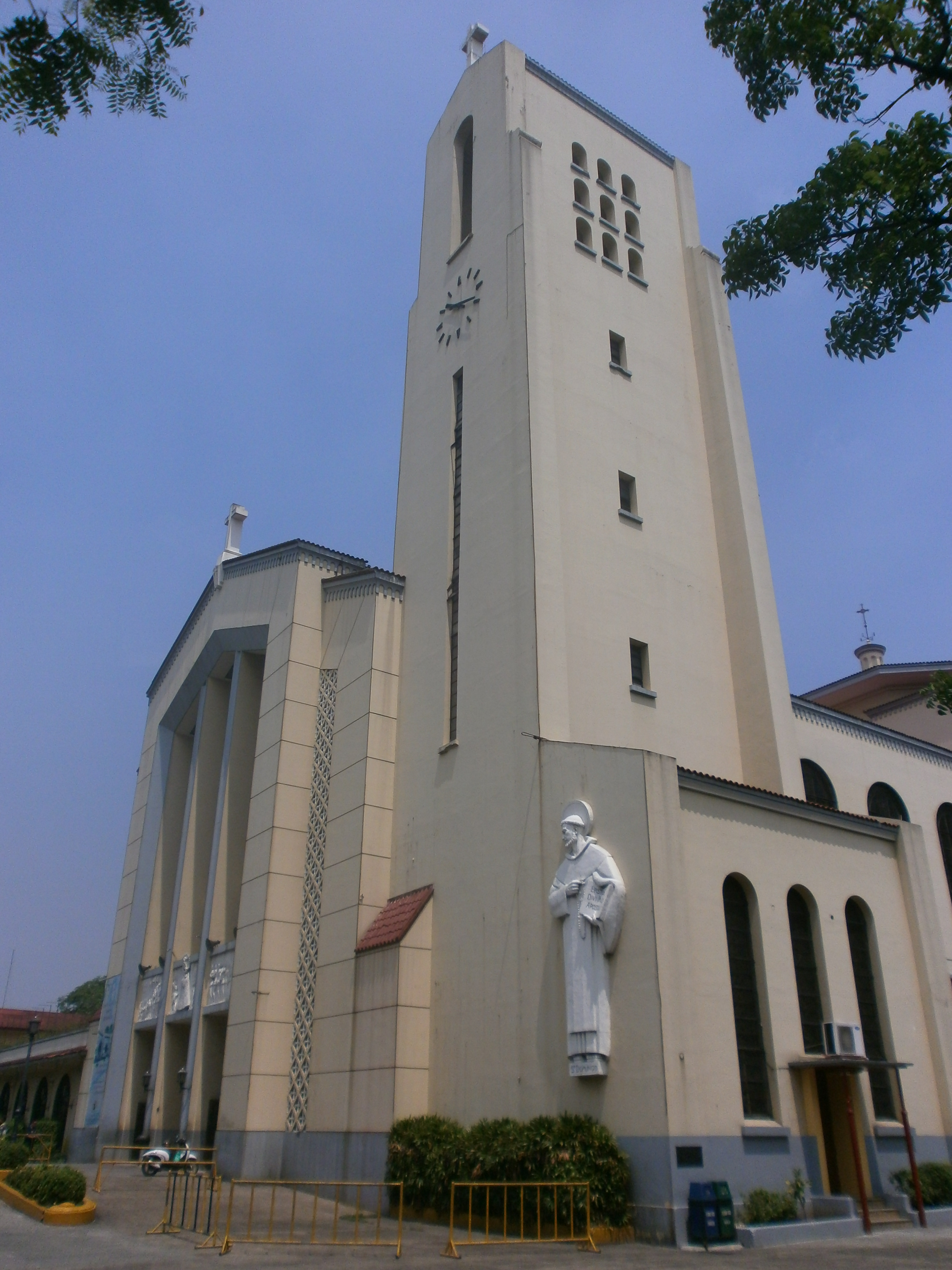 Santo Domingo Church (Quezon City) - Wikipedia