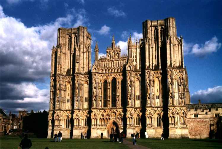 File:Wells Cathedral West Front.jpg