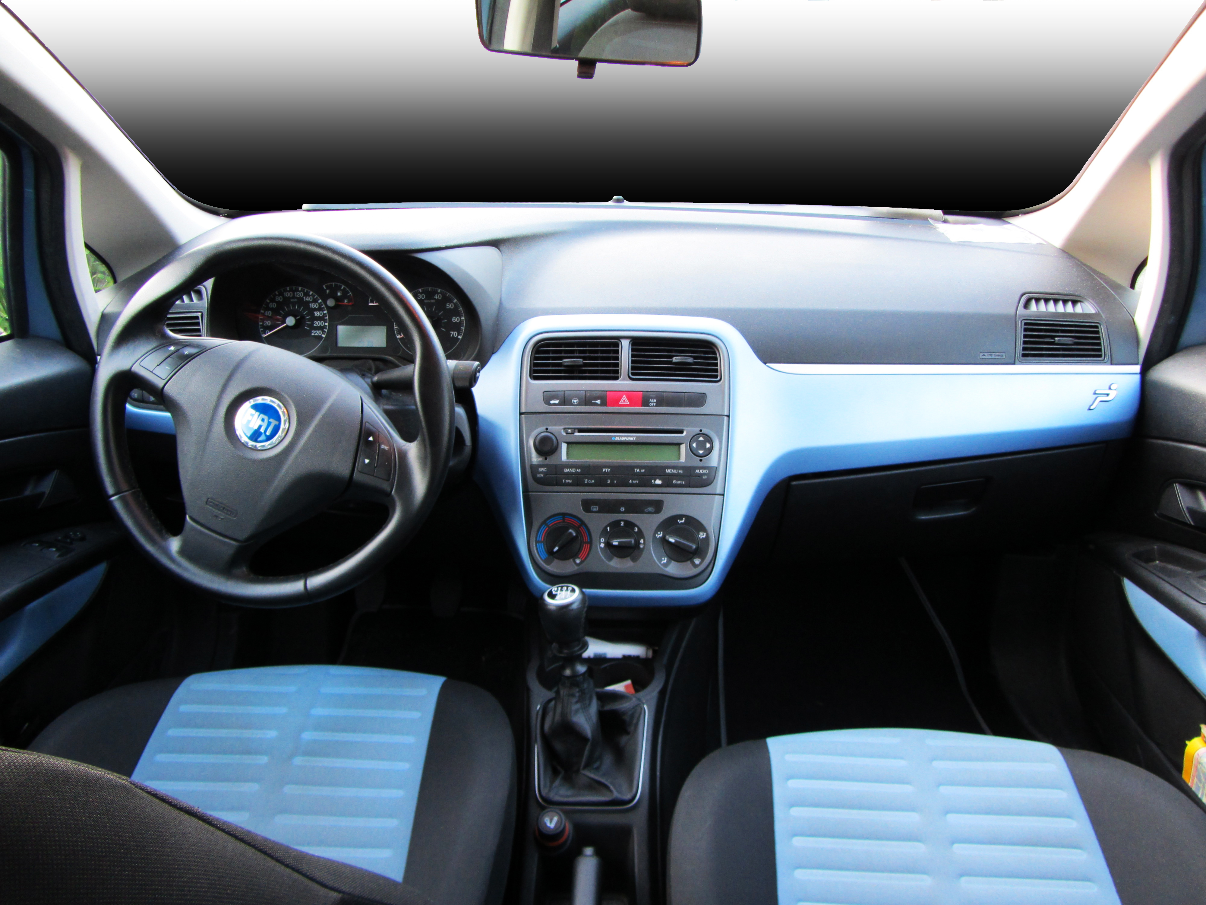 File 11 Italy Fiat Gp Interior 3 Jpg Wikimedia Commons