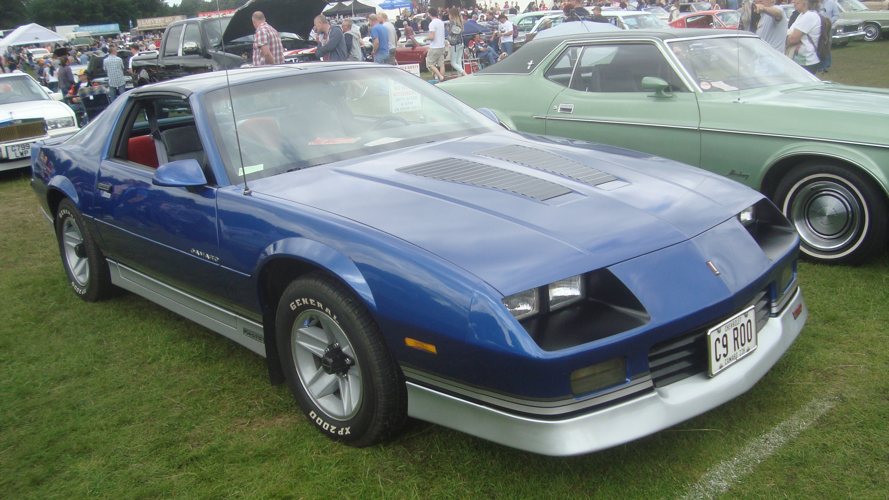 File:1986 Chevrolet Camaro Z28   - Wikimedia Commons