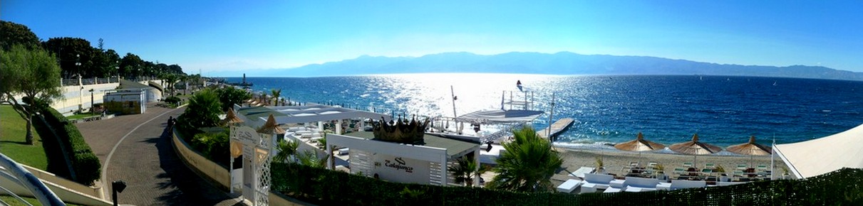 View on the Strait of Messina by the beach of Reggio Calabria