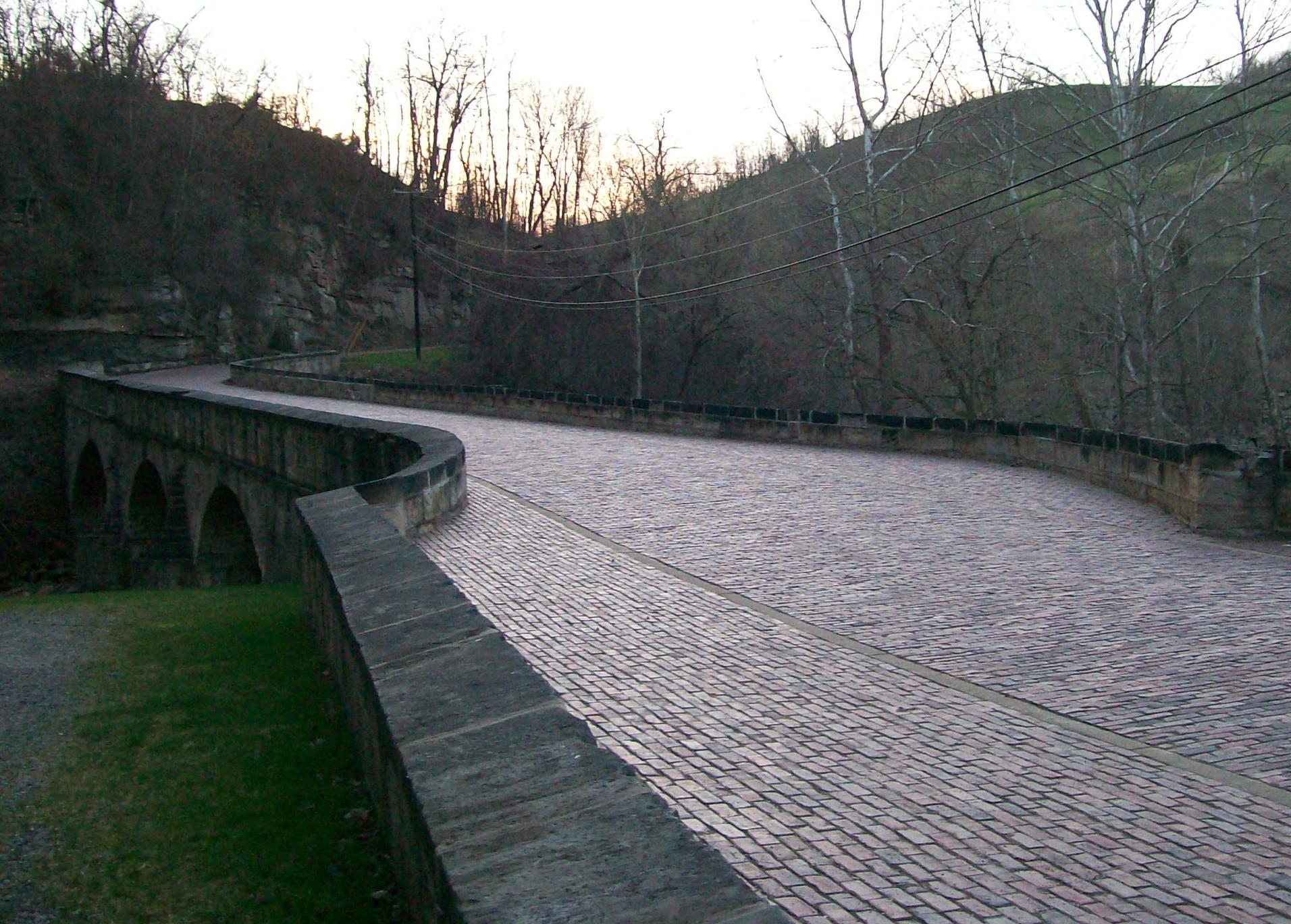 Photo of Blaine Hill "S" Bridge