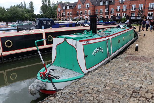 File:Braunston Marina - geograph.org.uk - 6208133.jpg